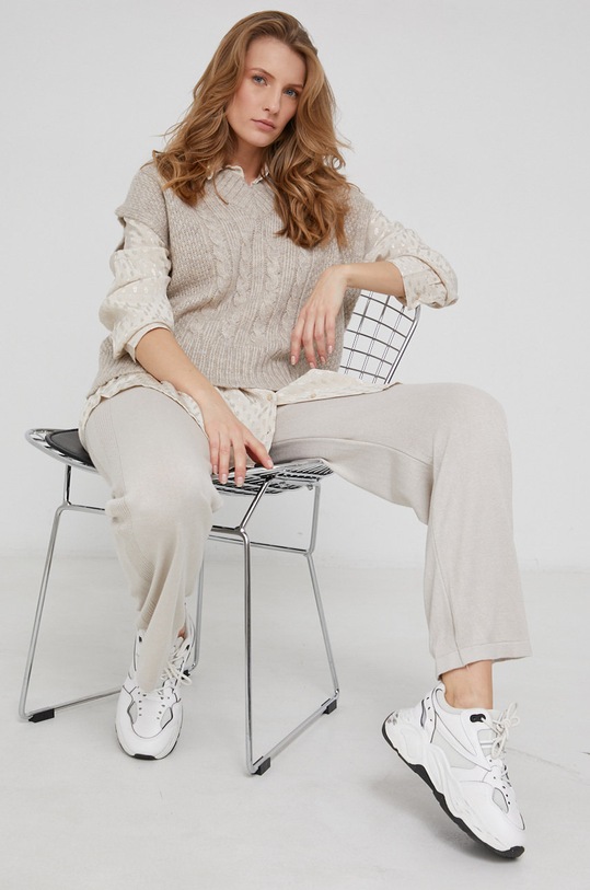 Answear Lab Kamizelka z wełną szpic beżowy 19668.MB