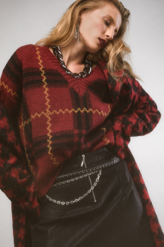 Answear Lab Sweter z wełną szpic czerwony 2213.DB