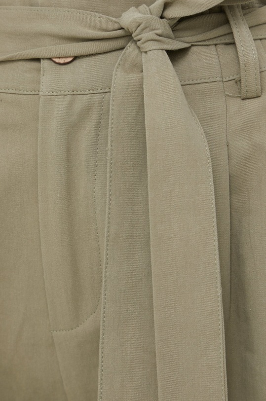 Answear Lab szorty bawełniane zielony fp1713.1.DB