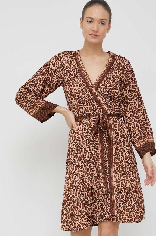 Answear Lab szlafrok jedwabny tkanina brązowy MI08.3WK