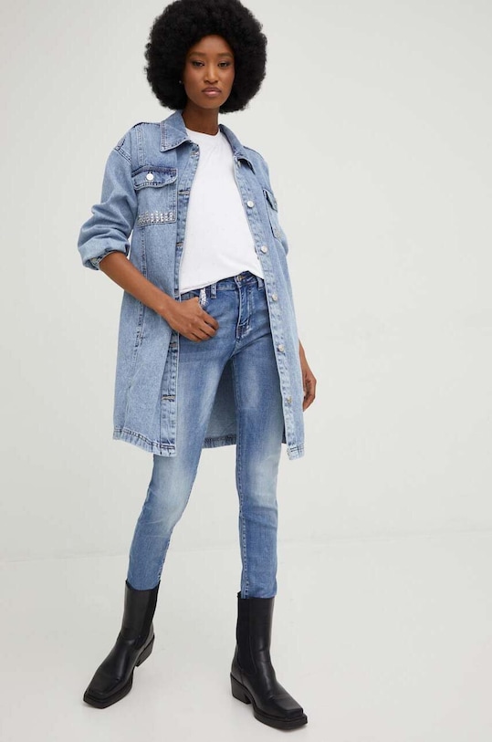 Answear Lab koszula jeansowa X kolekcja limitowana SISTERHOOD 2015.H niebieski WW23