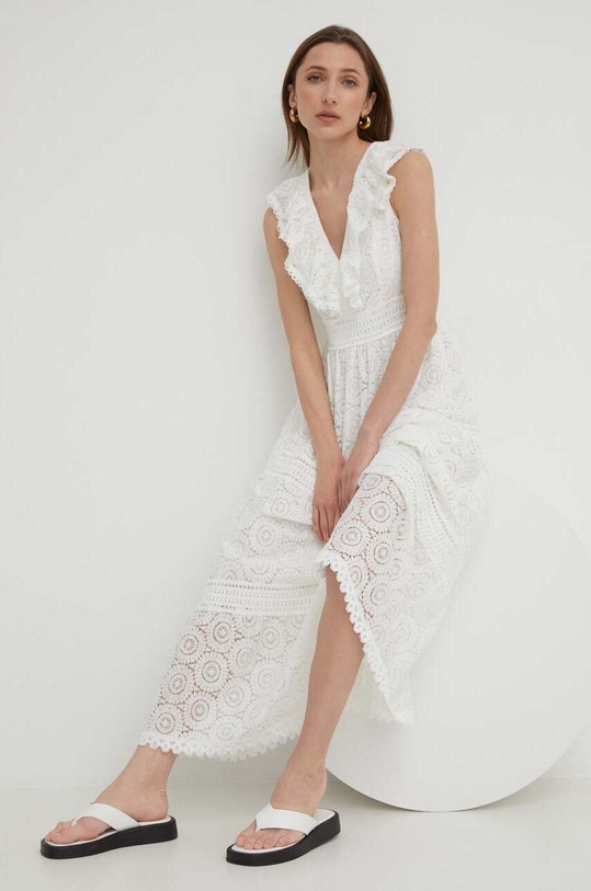 Answear Lab sukienka X kolekcja limitowana BE SHERO casual biały d28156.KK