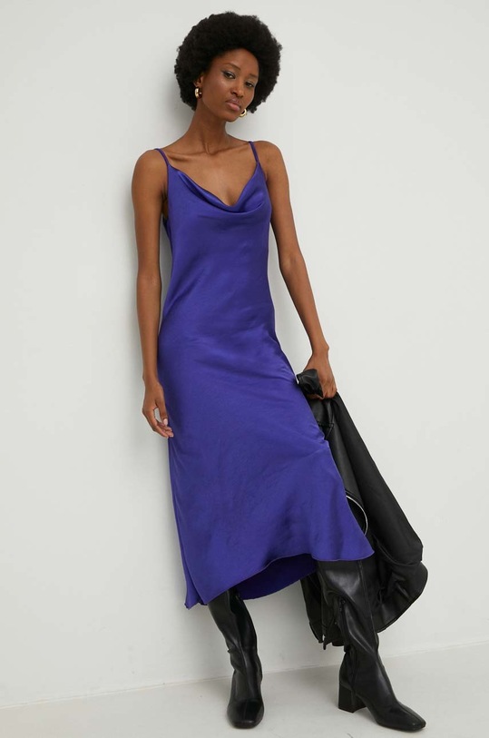 Answear Lab sukienka midi niebieski 2630.W