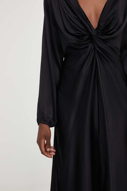 Šaty Answear.LAB 8241.WK černá