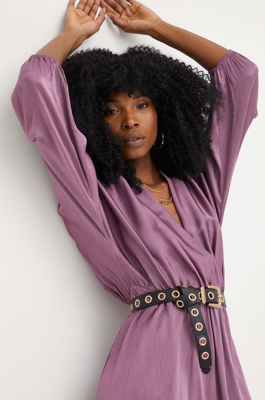 Answear Lab sukienka z jedwabiem różowy 81388.2KK