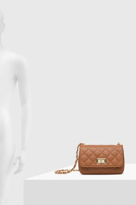 Answear.LAB borsa a mano in pelle 6610731.js