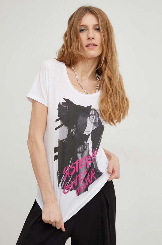 Bavlněné tričko Answear.LAB X limitovaná kolekce SISTERHOOD bílá TSD02C