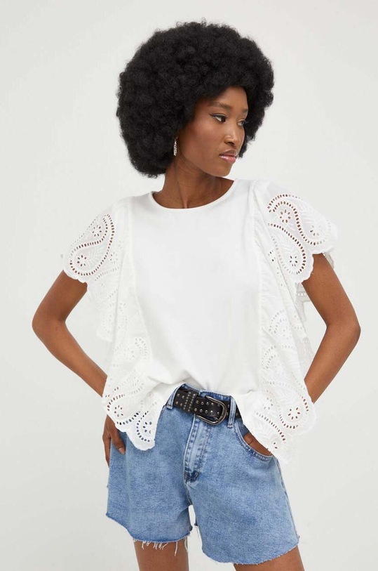 Answear Lab t-shirt X kolekcja limitowana BE SHERO biały r7869.kk