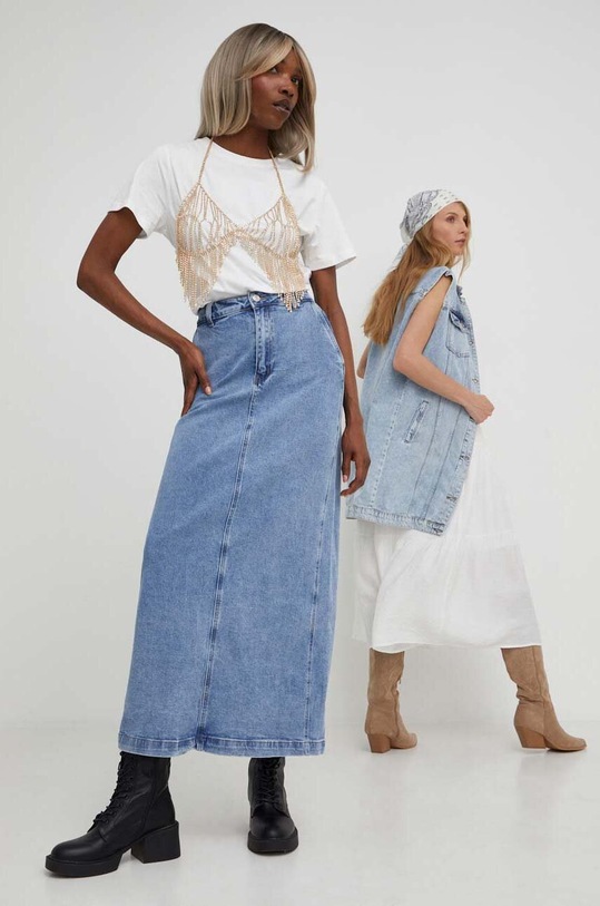 Answear Lab t-shirt bawełniany X kolekcja limitowana BE SHERO wh088.KK biały WW23