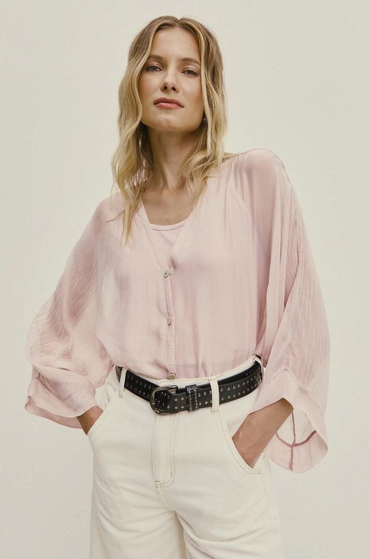 Answear Lab koszula z jedwabiem casual różowy 3959.fjs