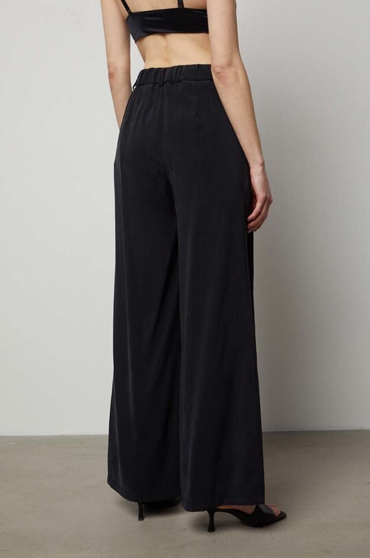 Îmbrăcăminte Answear Lab pantaloni 704.ijs negru
