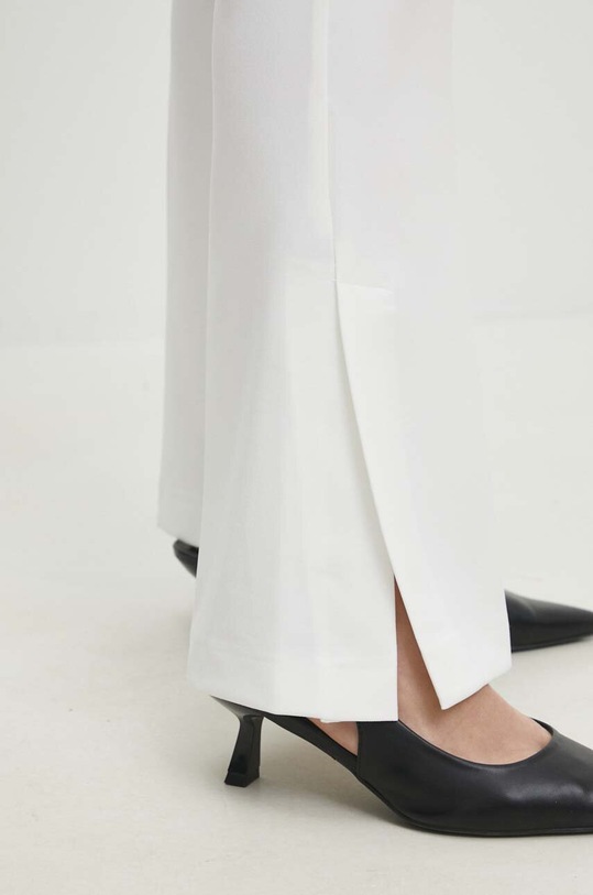 Answear Lab spodnie biały 1356.tw