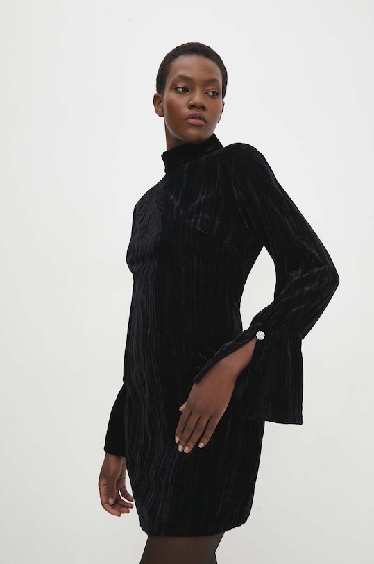Obleka iz velurja Answear.LAB črna a10358.idb