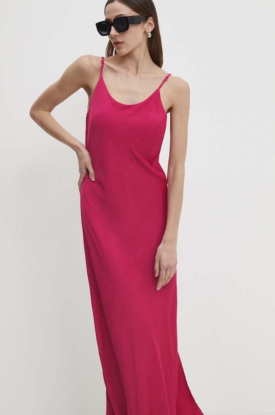 Answear.LAB sukienka różowy d160.IJS