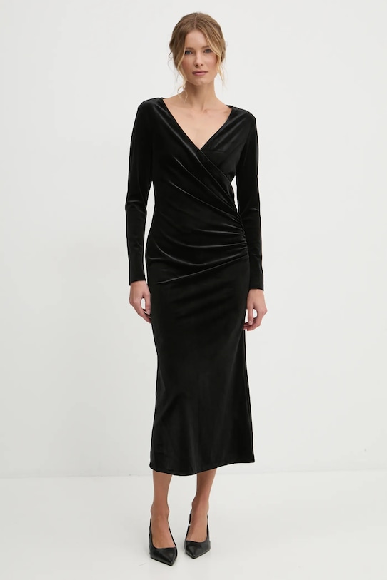 Answear.LAB sukienka welurowa czarny r10314.FKK