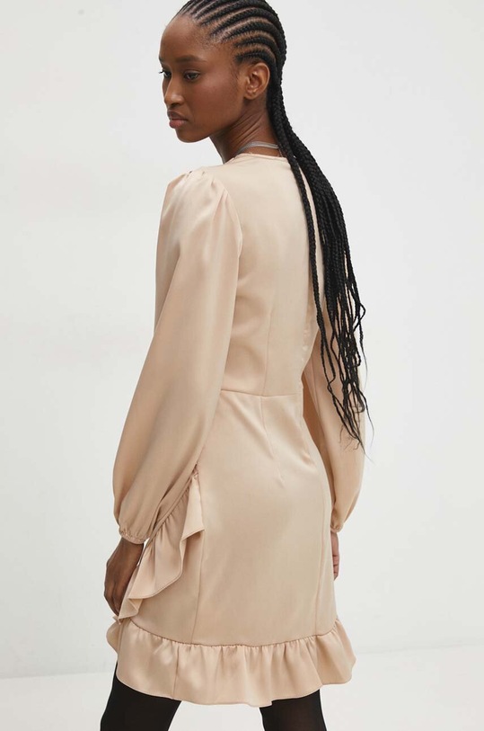 Odzież Answear.LAB sukienka 10389.TKK beżowy