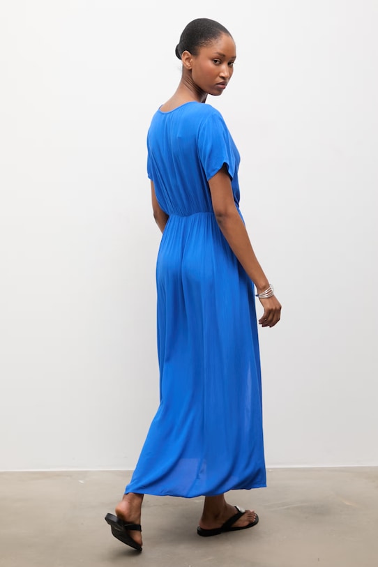 Odzież Answear.LAB sukienka laura.fd niebieski