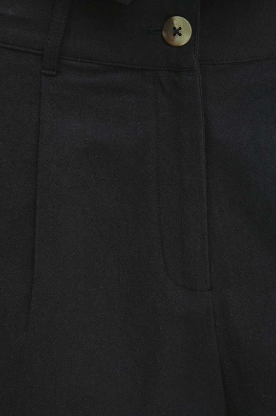 Answear Lab pantaloncini in cotone nero LSRT548LAYABL.GWK