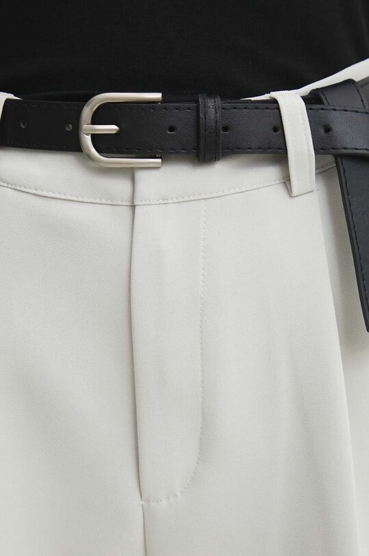 Answear Lab pantaloni scurti bej 22820.HWK