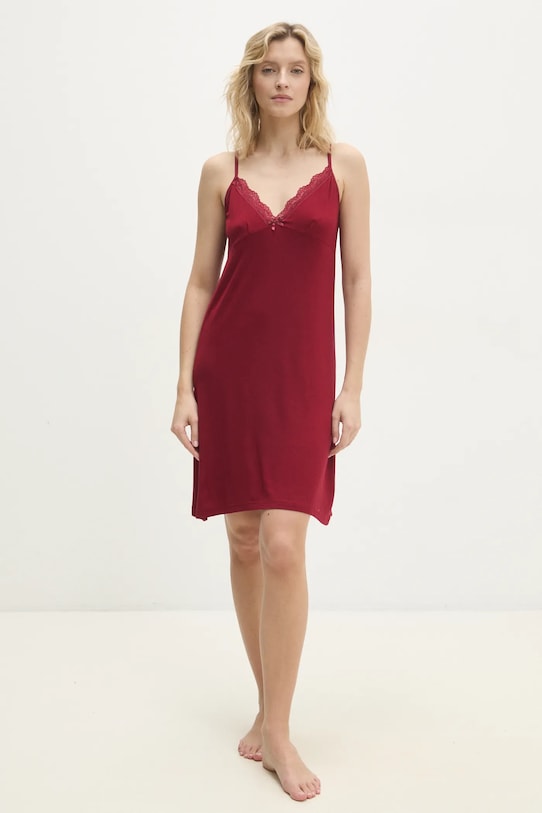 Answear Lab koszulka nocna tkanina bordowy 1131.tos