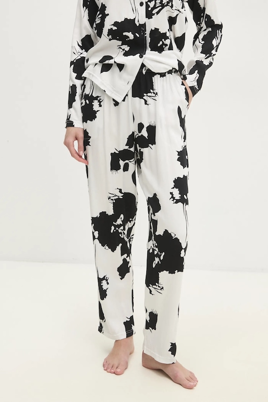 Answear Lab pijama alb 60450.tos