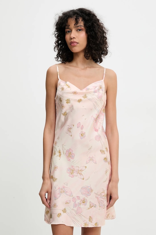 Answear.LAB koszulka nocna tkanina różowy pj301.flk