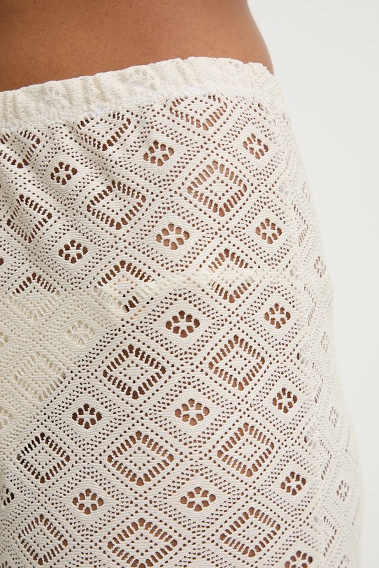 Answear Lab costum de baie din două piese și pantaloni de plajă hl2fw26.hl4fw27.FLK