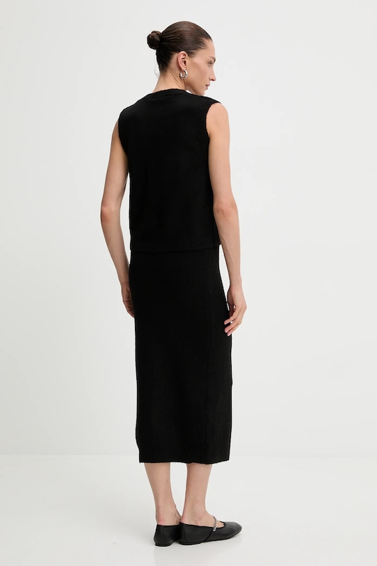 Σετ με μαλλί Answear.LAB μαύρο sc.350.sc352.fos