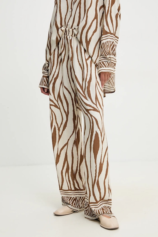 Komplet Answear.LAB smeđa 972.fos