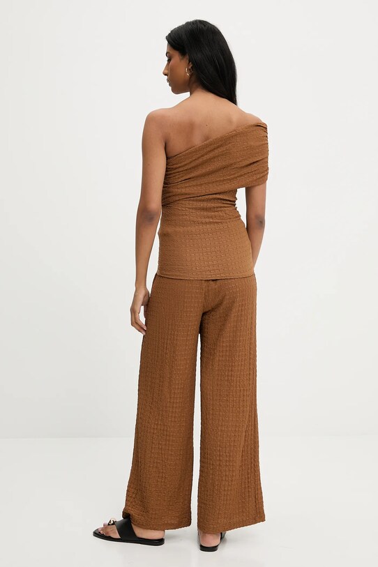 Блузка та штани Answear Lab коричневий b9756.9746.fos