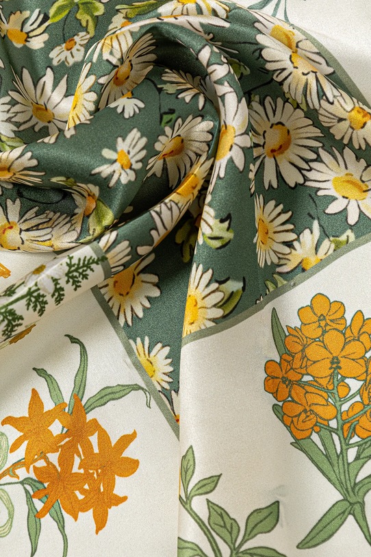 Шелковый платок на шею Answear.LAB белый 50x50c.fos