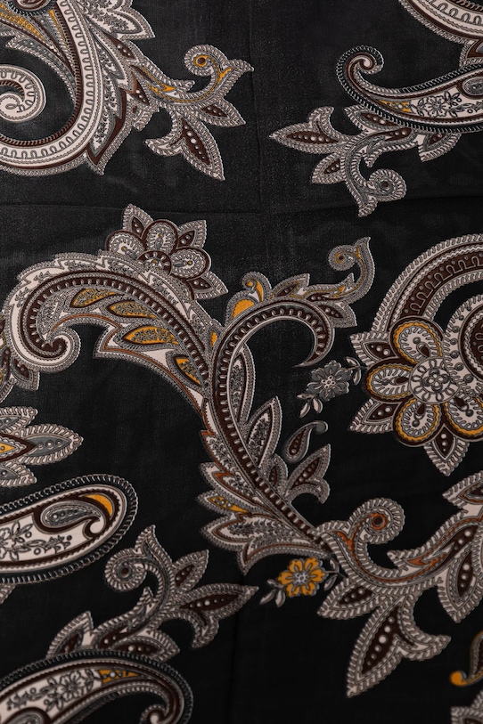 Answear Lab eșarfă cu mătase ED.YF.624.iak negru WW25