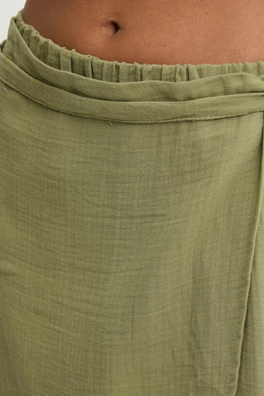 Answear Lab pantaloni de bumbac verde P28.3498.tos