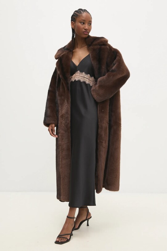 Answear.LAB sukienka 92686.ios czarny WW25