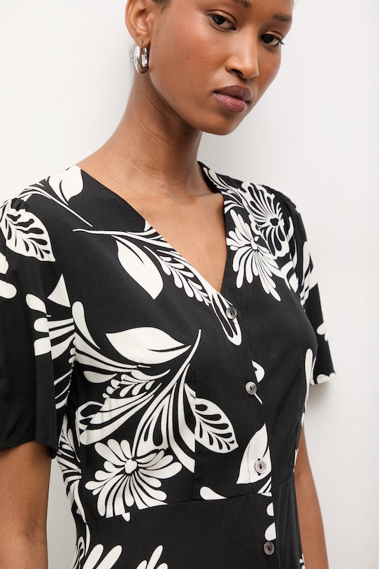 Льняное платье Answear.LAB A25.34.FLK чёрный