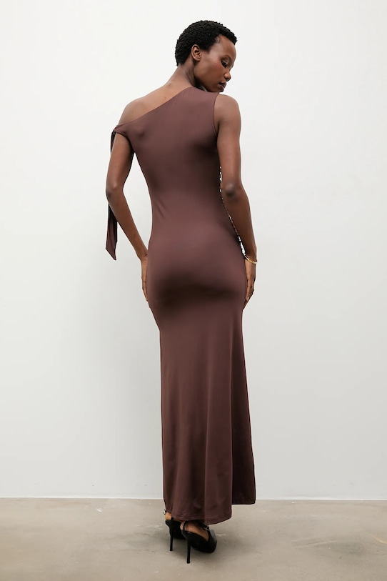 Odzież Answear.LAB sukienka drapowana WW25-SUD0F3 brązowy