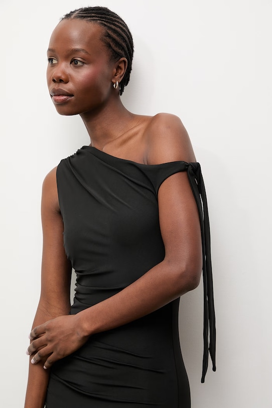 Answear.LAB sukienka drapowana czarny 23328.fjk