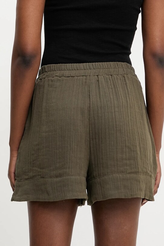 Îmbrăcăminte Answear Lab pantaloni scurti din bumbac LSRT.659BILLYKHA.UMS verde
