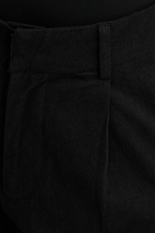 Bavlnené šortky Answear.LAB čierna LSRT.620OLIVEBLK.ums