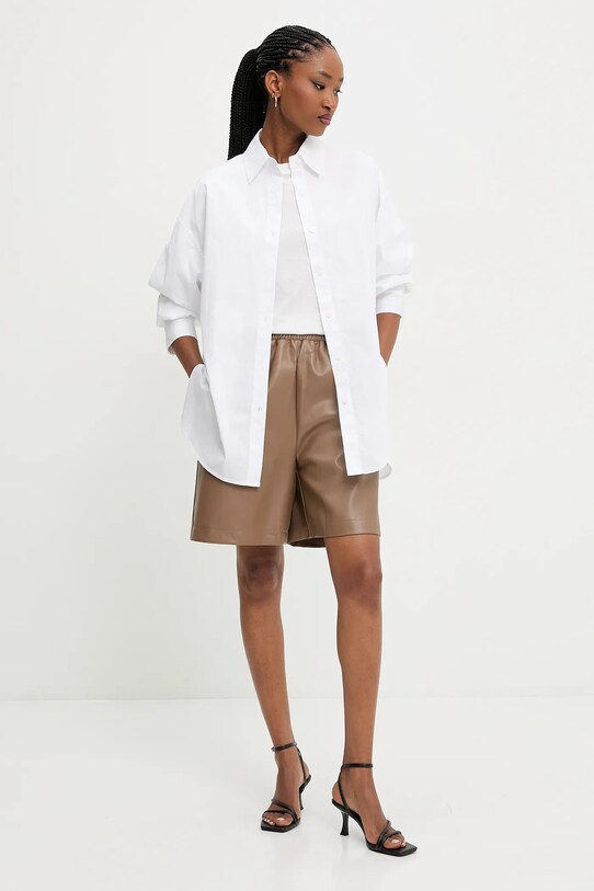 Answear Lab pantaloni scurti 4592.IKK maro WW25