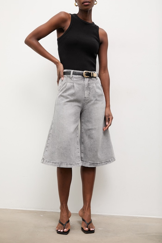 Rifľové krátke nohavice Answear.LAB rifľovina sivá HM6738.3.fos