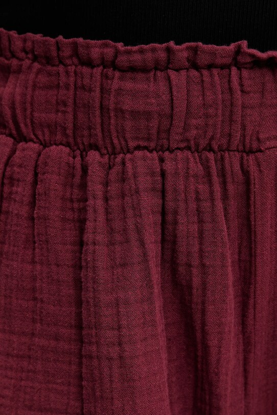 Answear Lab pantaloni scurti burgundia NB25.1005.tos