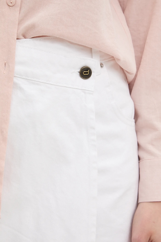 Answear Lab pantaloni scurti jeans alb 8017.tos