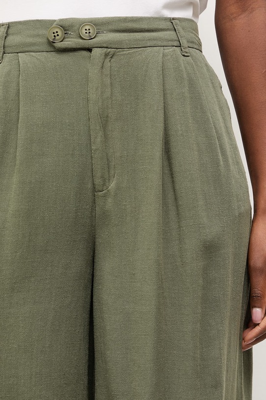 Ľanové šortky Answear.LAB zelená BS3058.tos