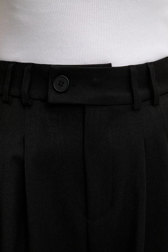 Answear Lab pantaloni scurti negru P7081.hak