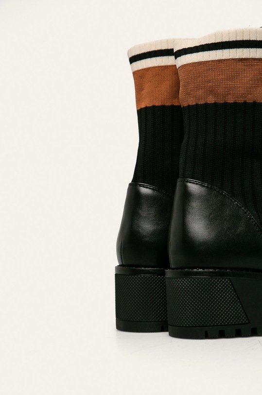 Încălțăminte Answear - Botine CR0537.M negru