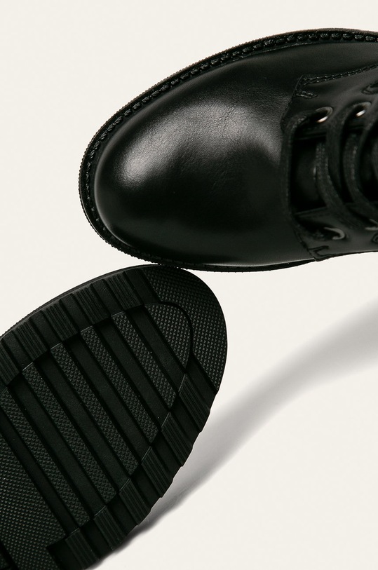 Answear - Botine negru CR0537.M