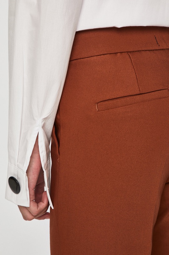 Answear Lab pantaloni maro 104A.DL