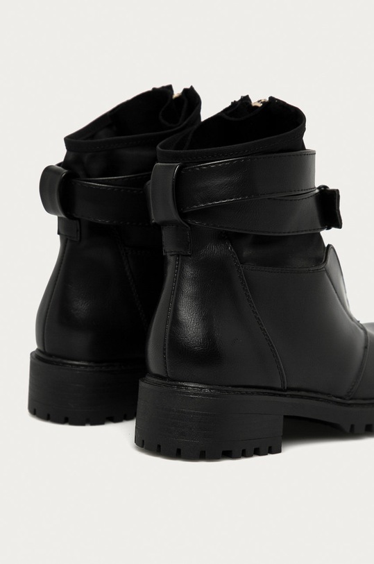 Boty Answear.LAB - Nízké kozačky G.7617.PO černá