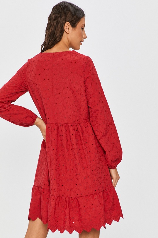 Oblečenie Answear.LAB - Šaty SONG.698.DA červená